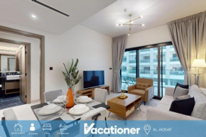 Binghatti Creek - Chic Two Bedroom in Al Jadaf